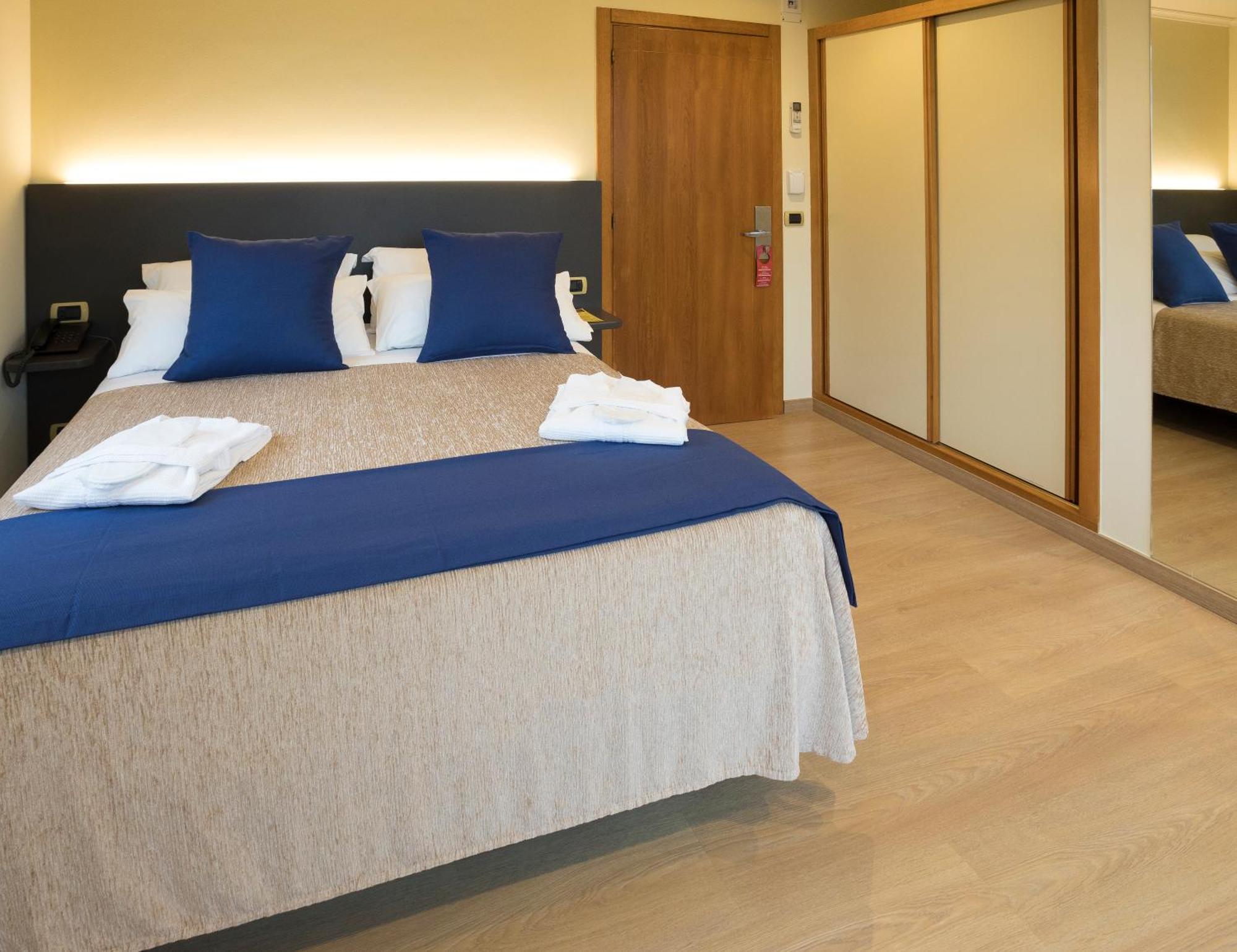 Hotel Roma Sarria Ngoại thất bức ảnh
