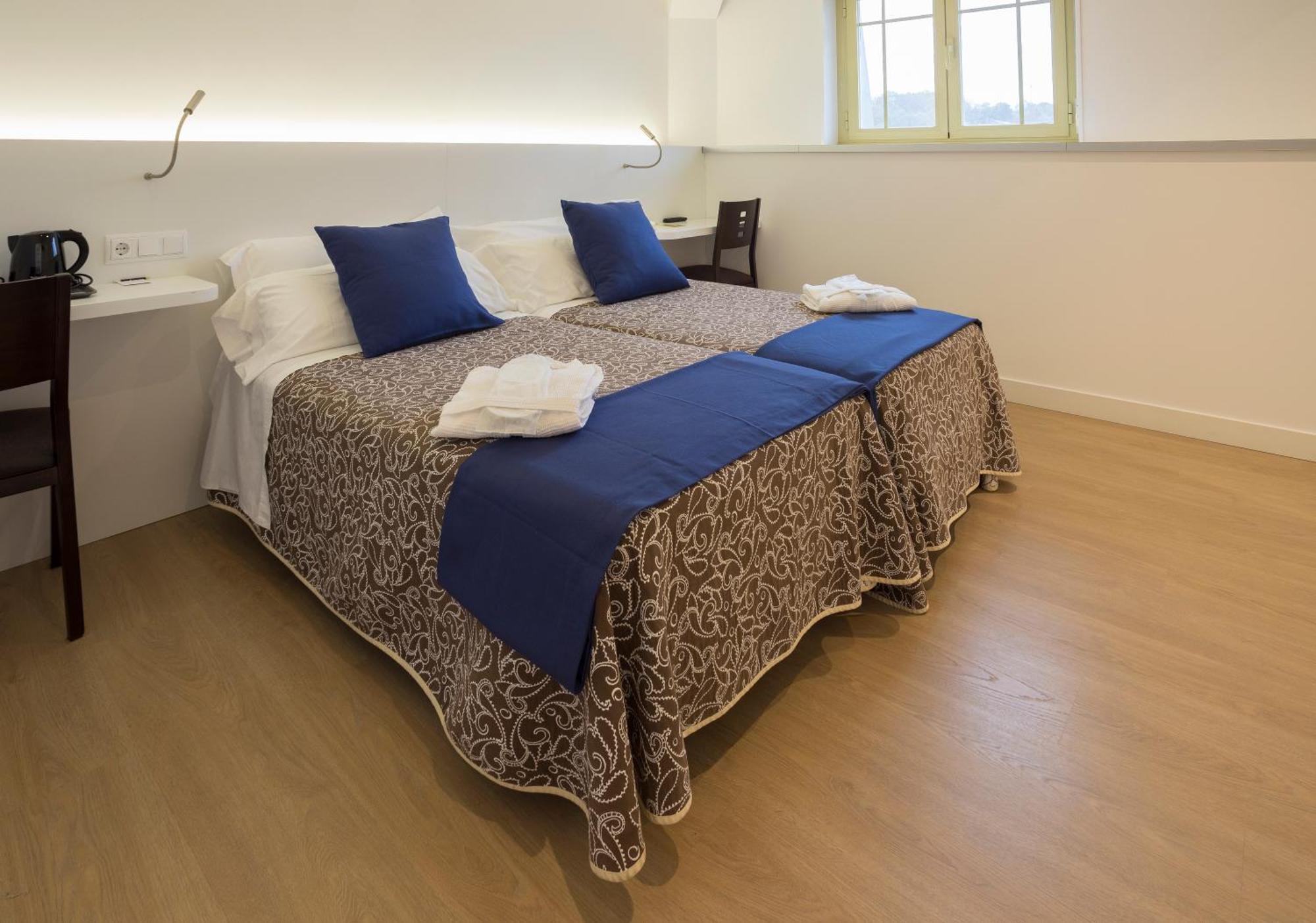 Hotel Roma Sarria Ngoại thất bức ảnh